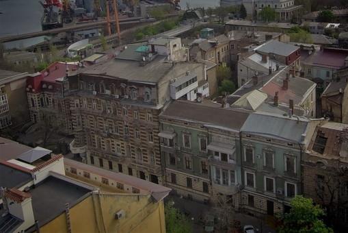 Стаття В Одессе будут ремонтировать комплекс «дома с Атлантами» на улице Гоголя Ранкове місто. Одеса