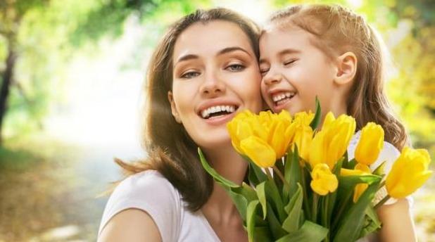 Стаття День матери 2017: какого числа поздравляем матерей Утренний город. Одеса