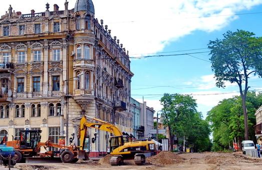 Стаття Реконструкция Преображенской в Одессе: готовится основание для трамвайных путей (ФОТО) Утренний город. Одеса