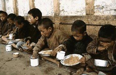 Стаття Ким Чен Ын скрывает смерти от голода в КНДР Утренний город. Одеса