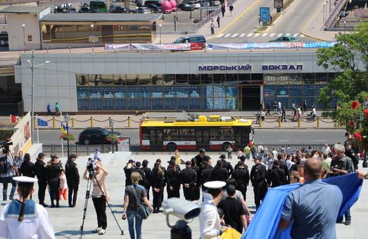 Стаття Как в день города будет ходить общественный транспорт Одессы Утренний город. Одеса