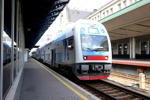 Стаття Стало известно, когда начнет курсировать поезд Киев-Вена Ранкове місто. Одеса