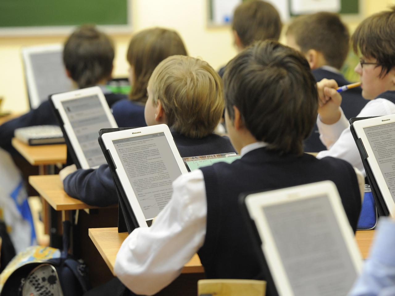 Статья Ученики одесских школ получат электронные дневники Утренний город. Одесса