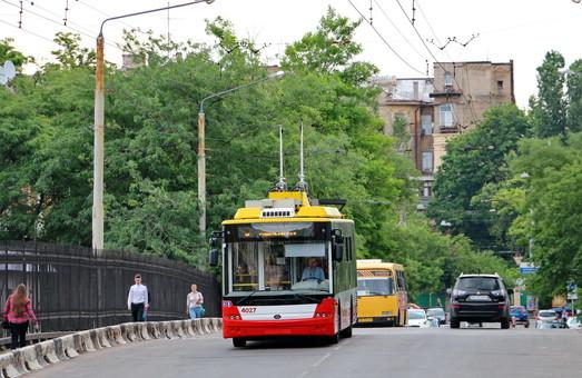 Стаття Временным перевозчиком на одесском автобусном маршруте №9 стал «Одесгорэлектротранс» Ранкове місто. Одеса