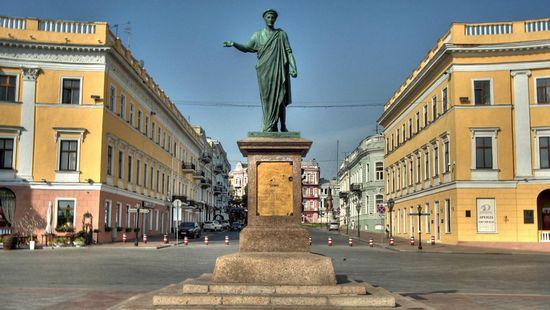 Стаття Самый дорогой город Украины: опубликован рейтинг Ранкове місто. Одеса