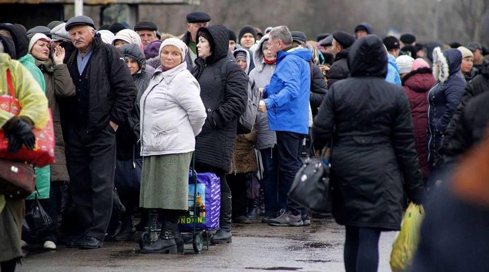 Стаття Время работы КПВВ в Станице Луганской хотят продлить на час Ранкове місто. Одеса