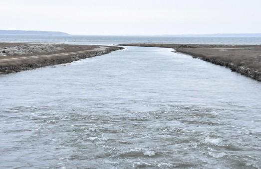 Стаття Тилигульский лиман уже получает воду из Черного моря (ФОТО) Ранкове місто. Одеса