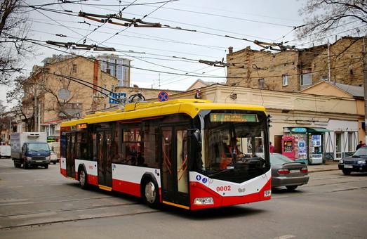 Стаття Одесский горсовет изменил программу электротранспорта Ранкове місто. Одеса