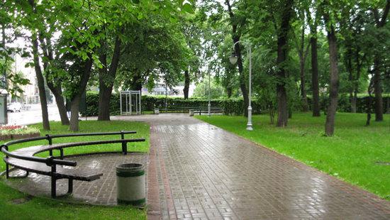 Стаття В этом году в Киеве обновят более 120 парков и скверов Ранкове місто. Одеса