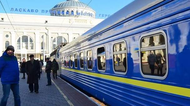 Стаття Билеты на два международных поезда разрешили покупать через интернет Ранкове місто. Одеса