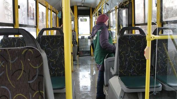 Стаття В Украине отменяют бесплатный проезд в транспорте: Кабмин одобрил монетизацию льгот Ранкове місто. Одеса