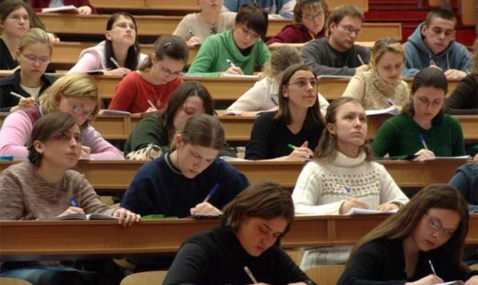 Стаття Рада поддержала законопроект о проживании в общежитиях студентов из ОРДЛО Ранкове місто. Одеса