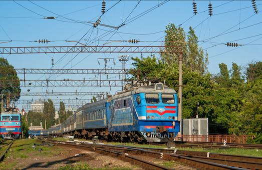 Стаття Укрзализныця назначила дополнительный поезд из Одессы на Троицу Ранкове місто. Одеса