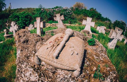 Стаття Казацкое кладбище в Одессе старше самого города (ФОТО) Ранкове місто. Одеса