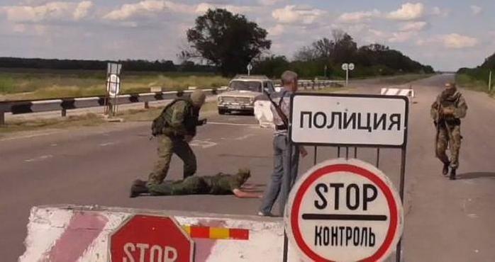 Стаття В Донбассе сократят количество блокпостов полиции, создадут пешие и автопатрули Ранкове місто. Одеса