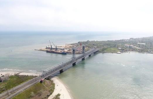 Стаття Президент Эстонии намерена поднять тему Затоки на высшем уровне Ранкове місто. Одеса