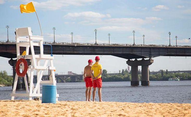Стаття На киевских пляжах установят дополнительные спасательные посты Ранкове місто. Одеса