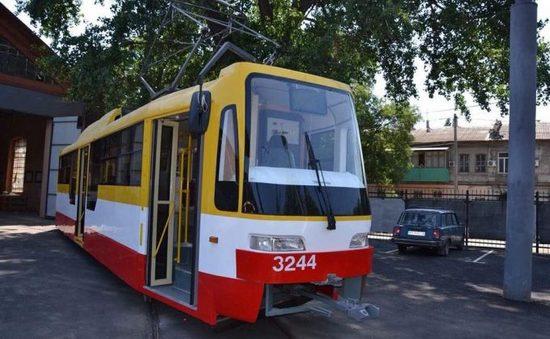Стаття По одесским улицам будет курсировать новый низкопольный трамвай (ФОТО) Ранкове місто. Одеса
