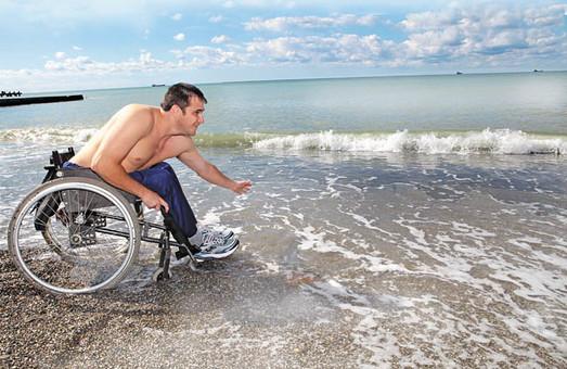 Стаття В Одессе доработали проект пляжа для людей с инвалидностью на 11-й станции Большого Фонтана Ранкове місто. Одеса