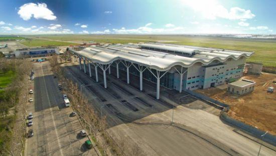 Стаття В аэропорту Одессы начали строить взлетно-посадочную полосу Ранкове місто. Одеса