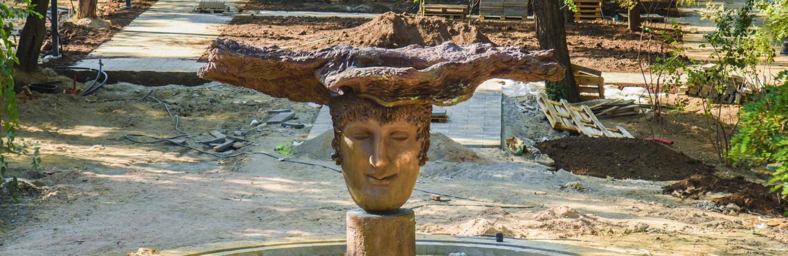 Стаття В Греческий парк Одессы доставили удивительный фонтан, - ФОТО Ранкове місто. Одеса