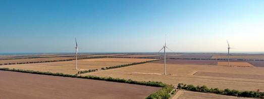 Стаття Как под Одессой строят электростанцию со 130-метровыми ветряками (ФОТО) Ранкове місто. Одеса