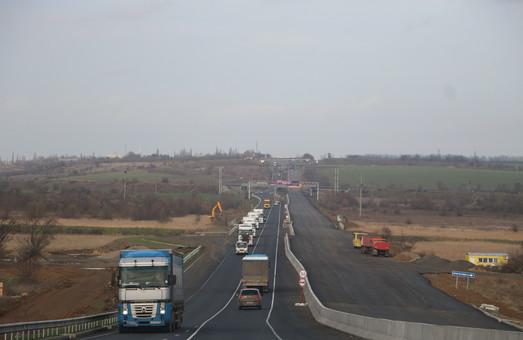 Стаття Платной будет не существующая, а новая дорога между Одессой и Киевом Ранкове місто. Одеса