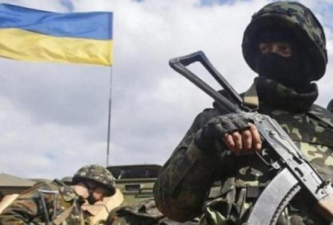Стаття Вот уже 4 года украинский флаг портит настроение боевикам по ту сторону линии разграничения. ФОТО Ранкове місто. Одеса