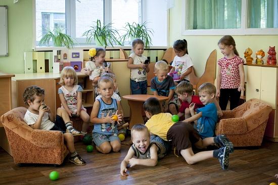 Стаття В Одессе детские сады начнут строить в жилых домах Ранкове місто. Одеса
