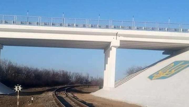 Стаття На Луганщине восстановили шестой мост, поврежденный боевыми действиями Ранкове місто. Одеса