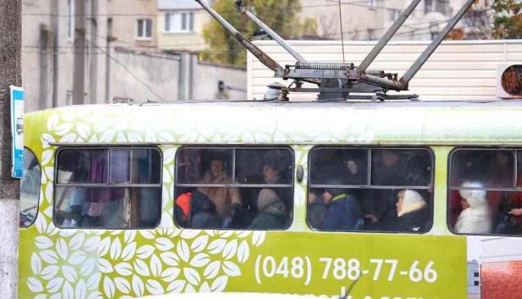 Стаття В Одессе списывают 64 трамвая и троллейбуса: их сдадут на металлолом Ранкове місто. Одеса