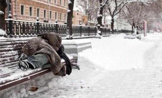Стаття Как помочь бездомным в холода? Ранкове місто. Одеса
