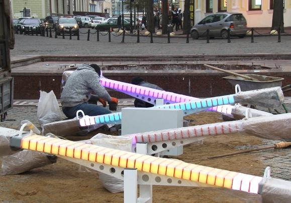 Стаття В центре Одессы появятся качели с подсветкой Ранкове місто. Одеса