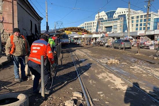 Стаття «Привоз» отделят от трамвайных путей для безопасности пешеходов Ранкове місто. Одеса