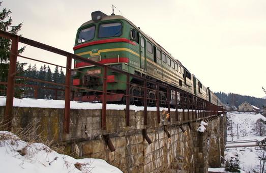 Стаття Из Одессы в Ужгород и Львов на новогодние праздники будут курсировать дополнительные поезда Ранкове місто. Одеса