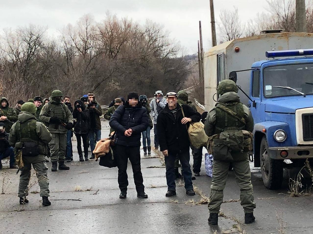 Стаття Украине впервые передали заключенных из ОРДЛО Ранкове місто. Одеса