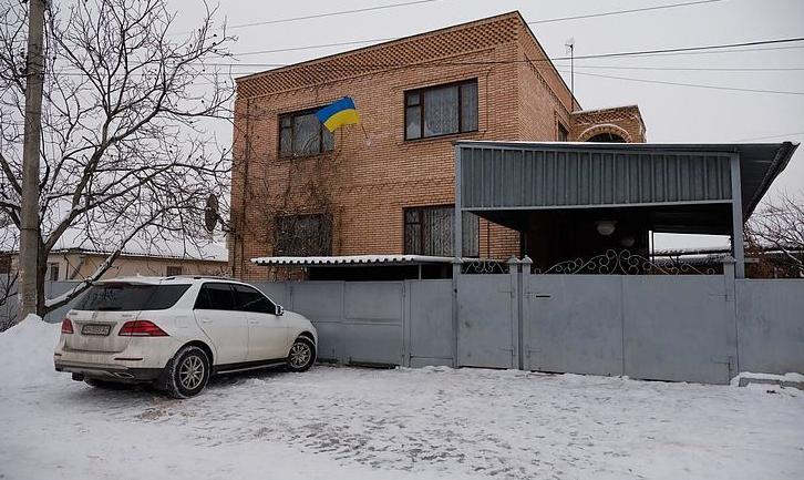 Стаття Многодетная семья переселенцев получила двухэтажный дом в Славянске за 2 миллиона гривен. Фото Ранкове місто. Одеса