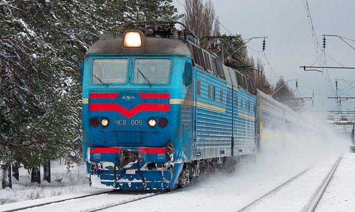 Стаття «Укрзалізниця» призначила додаткові рейси поїзда з Києва на Донбас Ранкове місто. Одеса