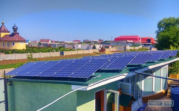 Стаття Более 300 домохозяйств в Одесской области перешли на чистую энергию, установив солнечные панели Ранкове місто. Одеса