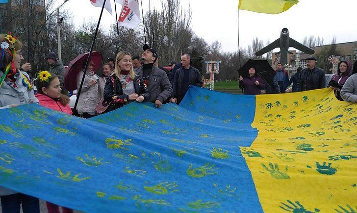 Стаття На Донетчине выйдут на Марш за единство Украины Ранкове місто. Одеса