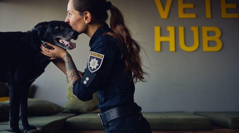 Стаття Veteran Hub, полиция и Happy paw запустили проект поддержки бездомных животных Ранкове місто. Одеса