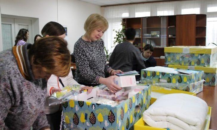 Стаття На Луганщині породіллям почали видавати «пакунки малюка». ФОТО Ранкове місто. Одеса