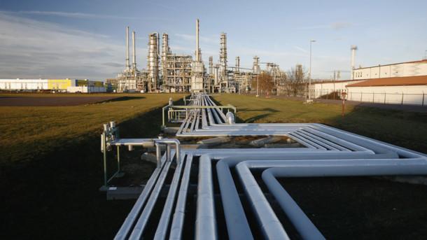 Стаття Скандал с некачественной нефтью из РФ: Украина остановила нефтепровод «Дружба» Ранкове місто. Одеса