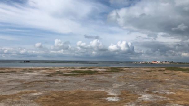 Стаття В Крыму местные «власти» уничтожают самое глубокое озеро на полуострове Ранкове місто. Одеса
