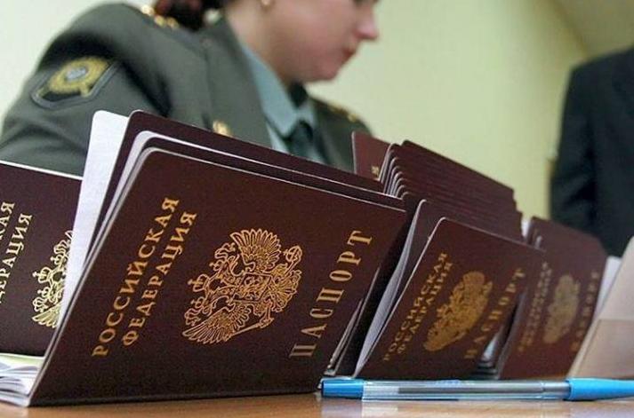 Стаття В «ЛНР» назвали тех, кому не будут выдавать гражданство РФ Ранкове місто. Одеса