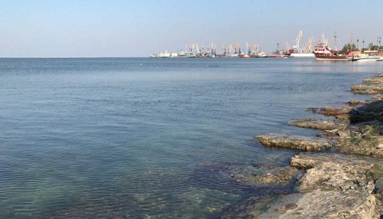 Стаття На морском дне Запорожского курорта обнаружены загадочные рельсы Ранкове місто. Одеса
