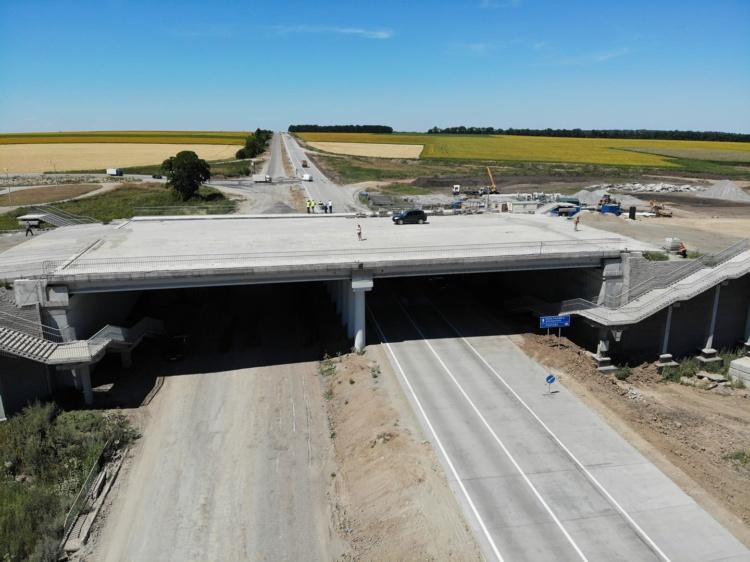 Стаття В “Укравтодорі” показали нове бетонне шосе в Україні Ранкове місто. Одеса