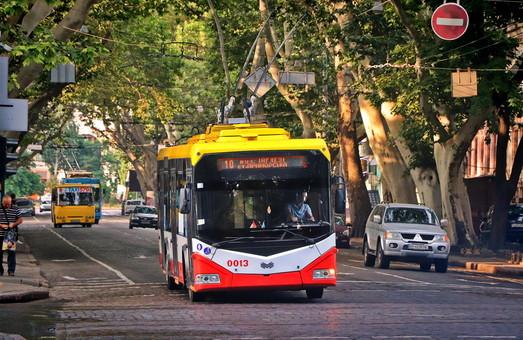 Стаття На некоторых одесских троллейбусах появились наружные схемы маршрутов как в метро (ФОТО) Ранкове місто. Одеса