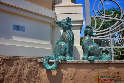 Стаття В Одессе появились скульптурные поющие коты (ФОТО) Ранкове місто. Одеса
