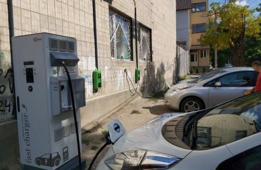 Стаття В Одессе появились три новые станции для зарядки электромобилей Ранкове місто. Одеса